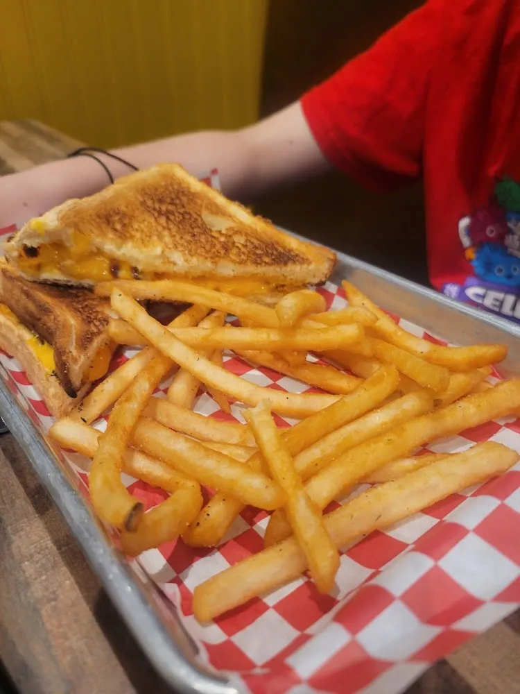 Grilled Cheese with Fries